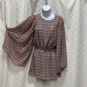 Fire Los Angeles size XS Red Yellow and Gray romper‎ long flair sleeve flowy